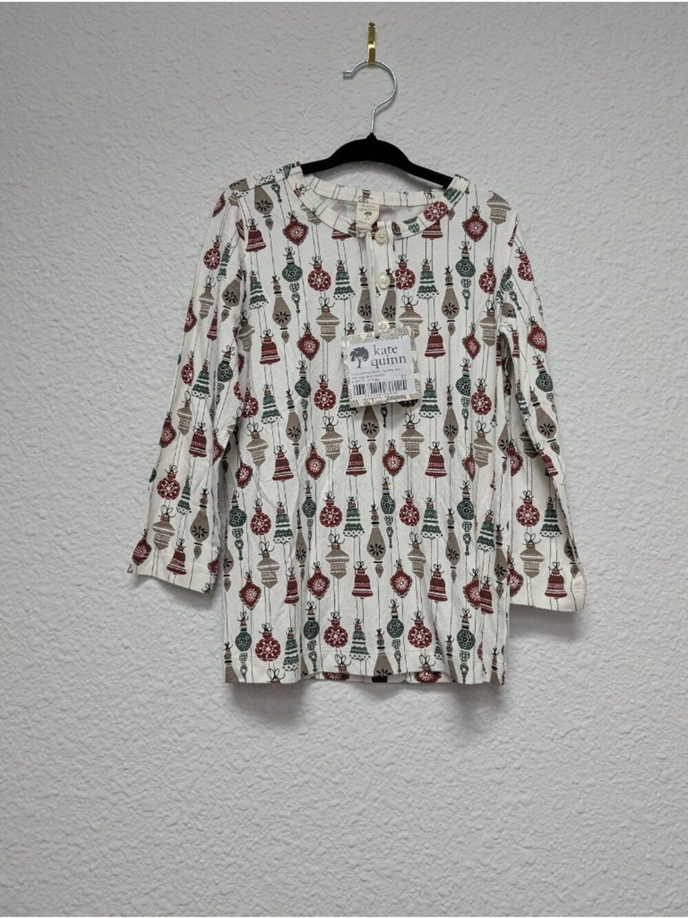 Kate Quinn Bamboo Vintage Ornaments Long Sleeve Henley Tee 5Y Christmas Holiday